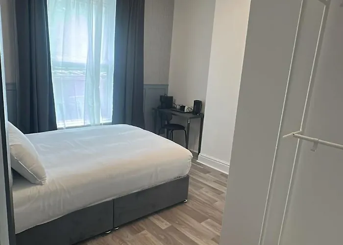 Saint Annes - 22 Berkeley Dublino