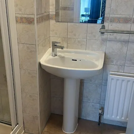 Saint Annes - 22 Berkeley Дублин