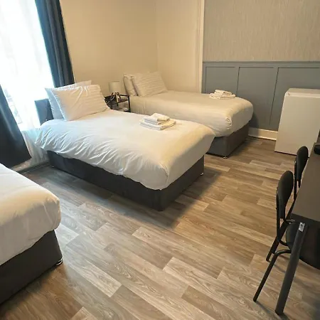 Saint Annes - 22 Berkeley *