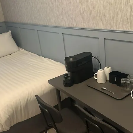 Проживание в семье Saint Annes - 22 Berkeley