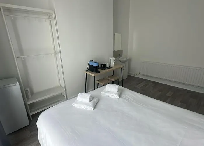 Saint Annes - 22 Berkeley *