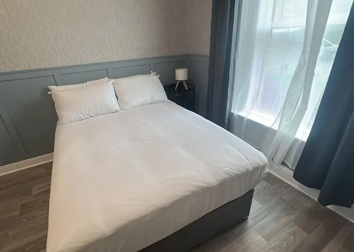 Saint Annes - 22 Berkeley *