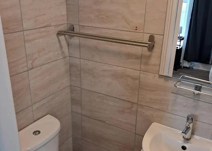 Saint Annes - 22 Berkeley 民宿 *